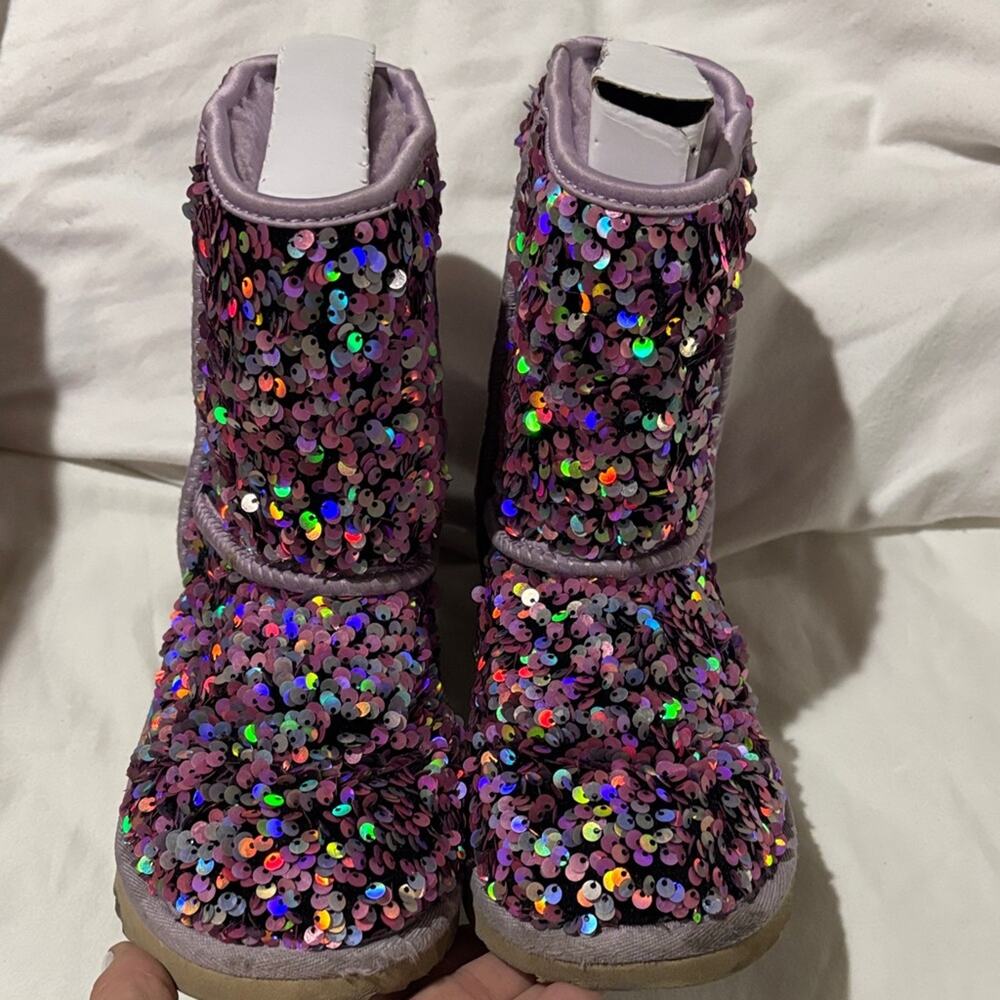 UGG 3 classic II Stellar sequin boot lavander pink shade guc box stored